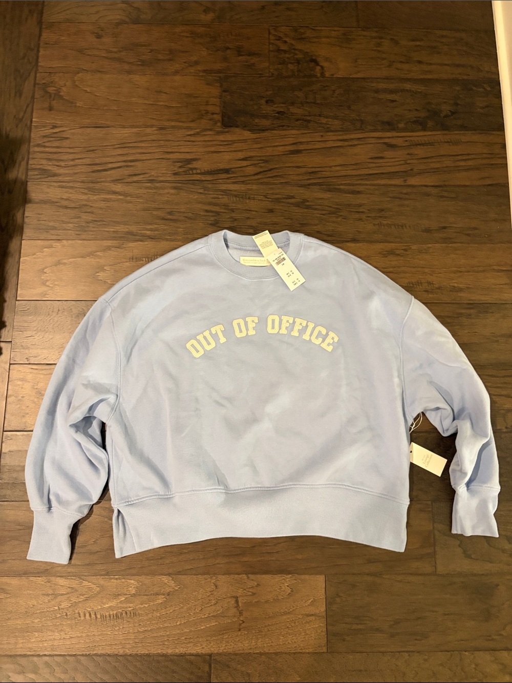 New With Tags Abercrombie & Fitch Lounge Collection Sweatshirt Sz M